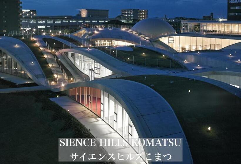 Henn Na Hotel Komatsu Ekimae