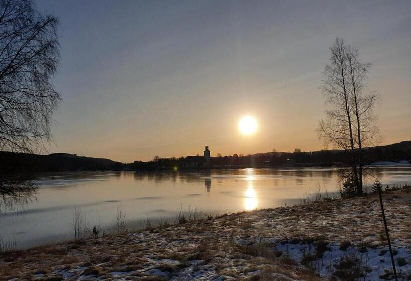 Hostel And Vandrarhem Lupin Naturcamping Lagom