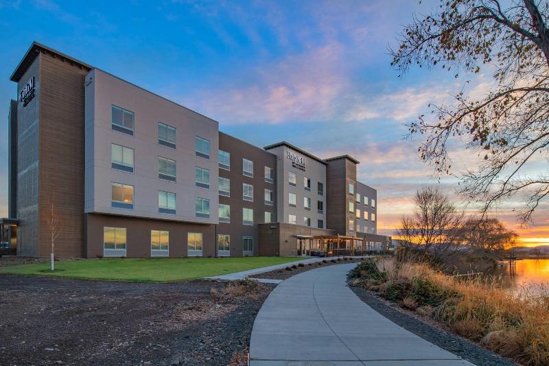 فندق Fairfield Inn & Suites By Marriott Klamath Falls