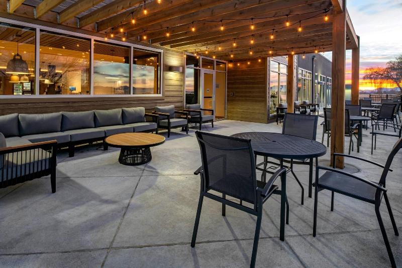 فندق Fairfield Inn & Suites By Marriott Klamath Falls