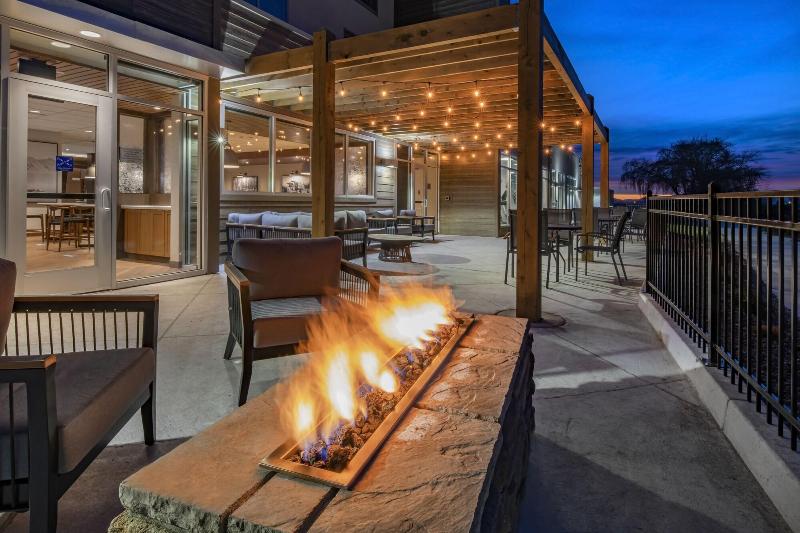 فندق Fairfield Inn & Suites By Marriott Klamath Falls