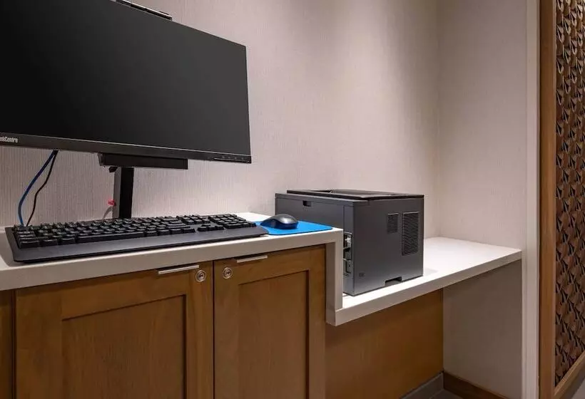 Hotelli Fairfield Inn & Suites By Marriott Klamath Falls