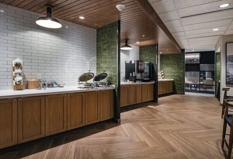 فندق Fairfield Inn & Suites By Marriott Klamath Falls