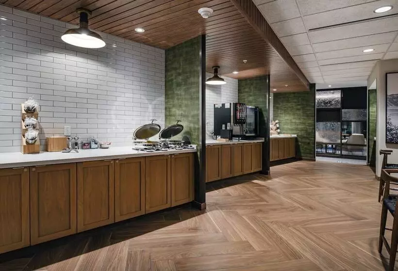 Hotelli Fairfield Inn & Suites By Marriott Klamath Falls