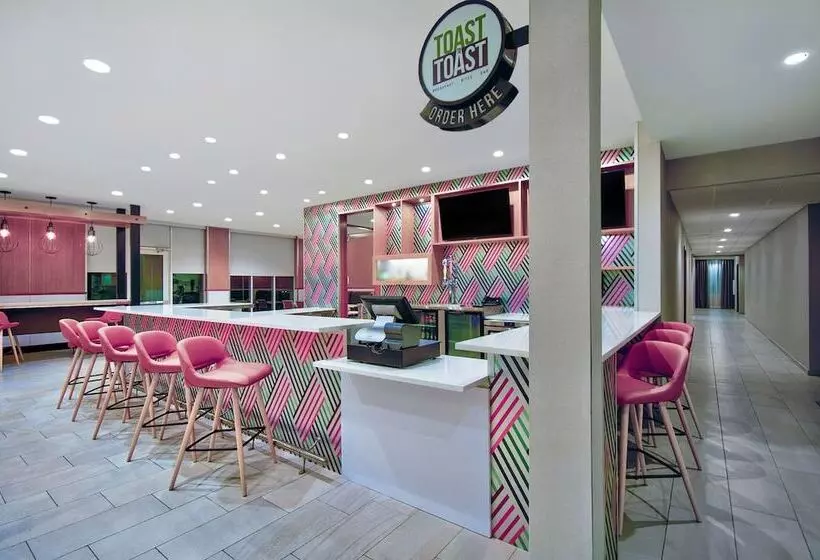 Hotelli Holiday Inn   Erie, An Ihg