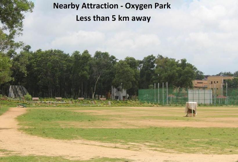 Отель Oyo 74639 Aman Palace