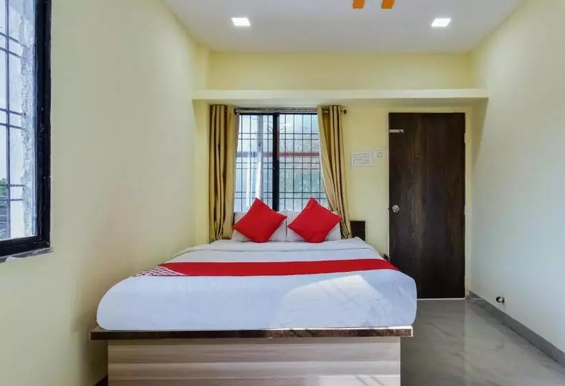 Hotelli Oyo 75434  Everest Inn
