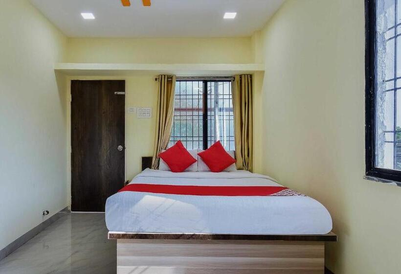 Отель Oyo 75434  Everest Inn