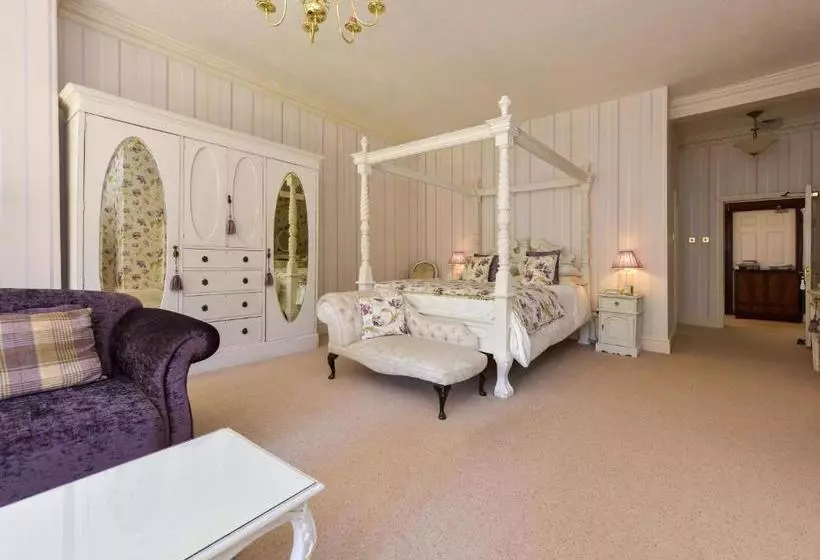 Kateshill House Bed & Breakfast