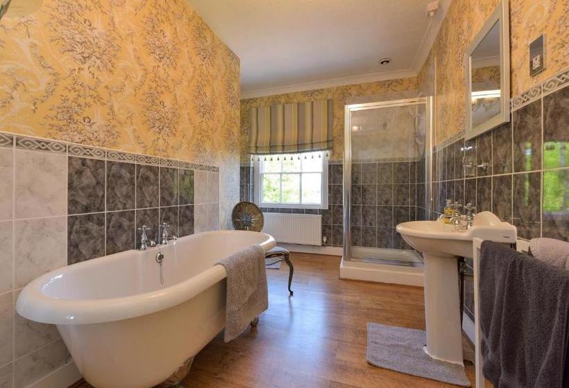 Kateshill House Bed & Breakfast