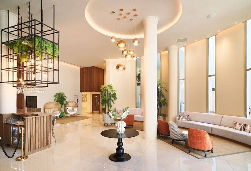 Leonardo Boutique Hotel Larnaca