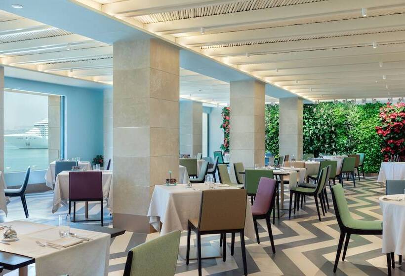 Grand Hotel Des Etrangers