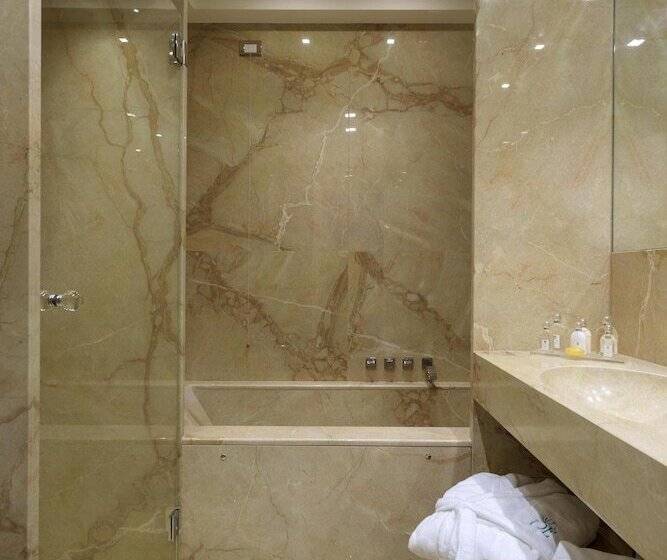 Grand Hotel Des Etrangers