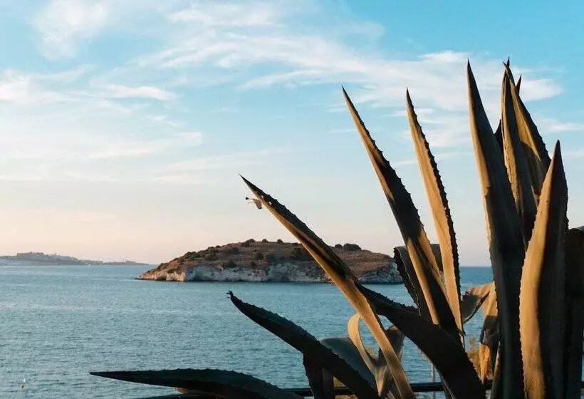 ホテル Gattarella Family Resort Puglia Seaside Rooms And Suites With Premium Half Board à La Carte