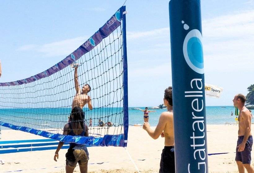 호텔 Gattarella Family Resort Seaside Rooms And Suites With Premium Half Board à La Carte