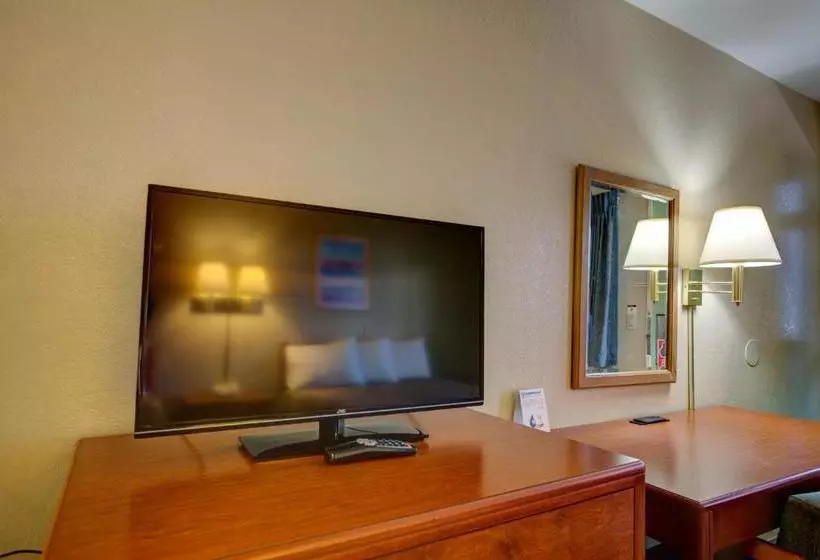 Отель Good Nite Inn Redlands