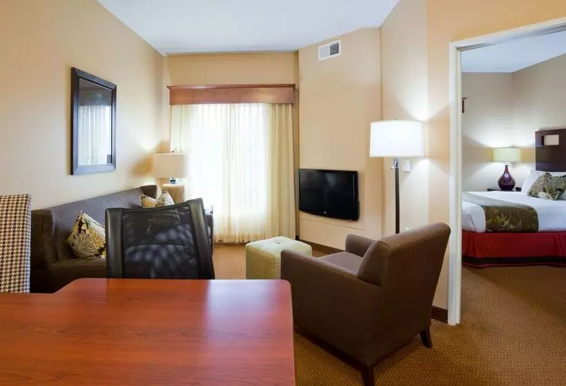 Grandstay Hotel & Suites La Crosse