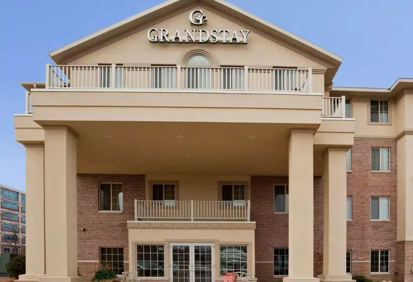 Grandstay Hotel & Suites La Crosse