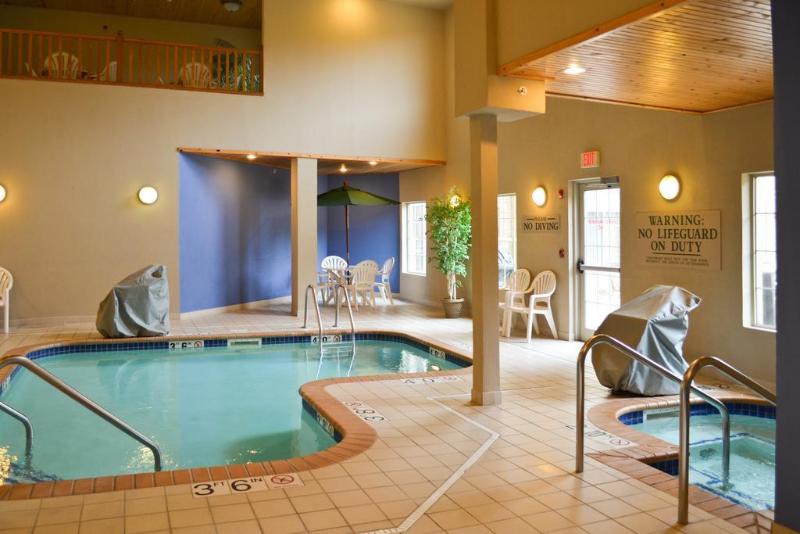 Grandstay Hotel & Suites La Crosse