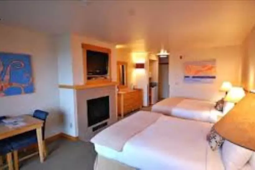 酒店 Inn At Cape Kiwanda