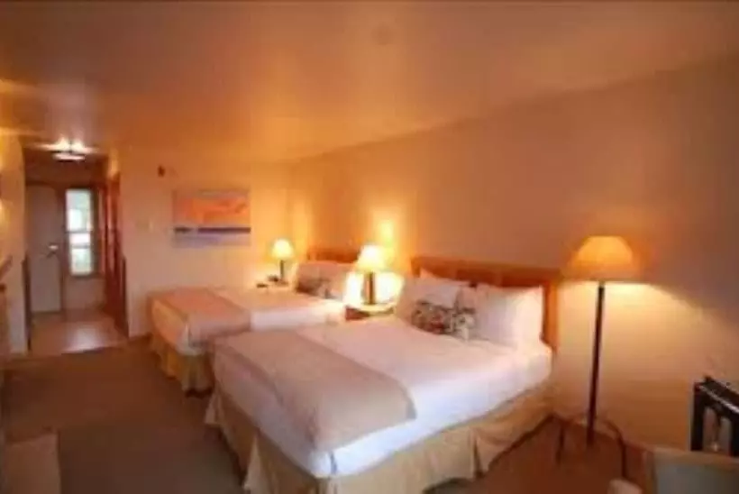 酒店 Inn At Cape Kiwanda