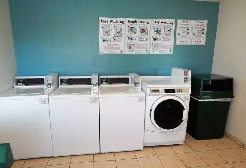 酒店 Intown Suites Extended Stay Lewisville Tx East Corporate Drive