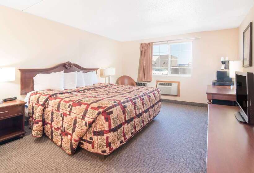 فندق Knights Inn And Suites   Grand Forks