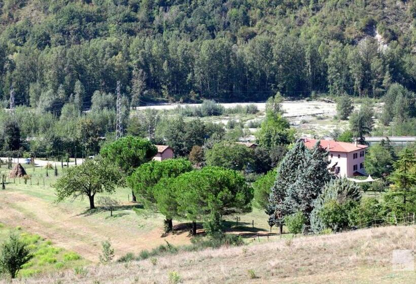 בית מלון כפרי Locanda Dei Cinque Cerri