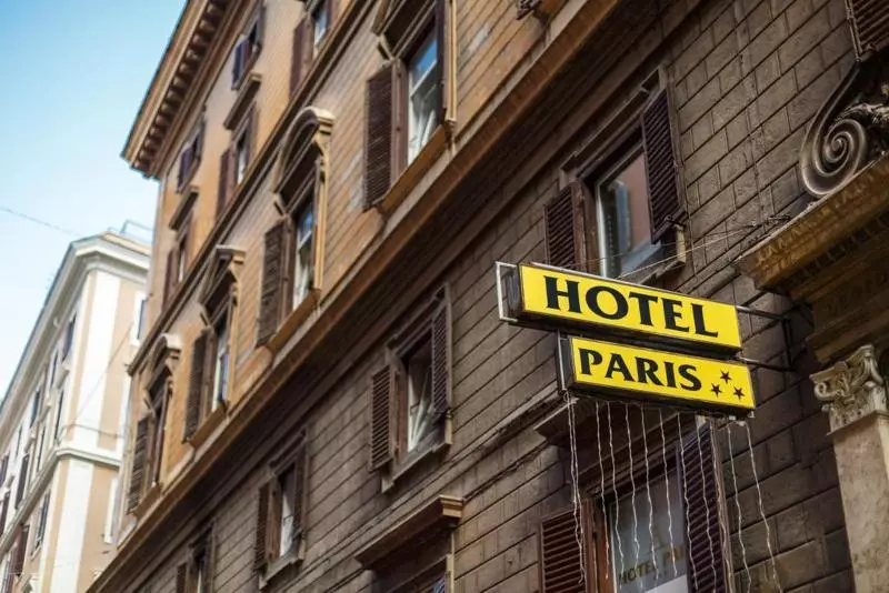 ホテル Paris
