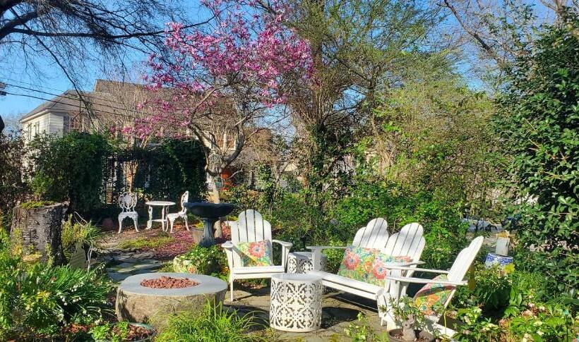 فندق Pettigru Place Bed & Breakfast