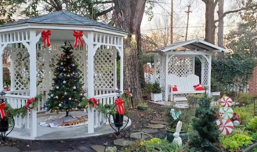 هتل Pettigru Place Bed & Breakfast