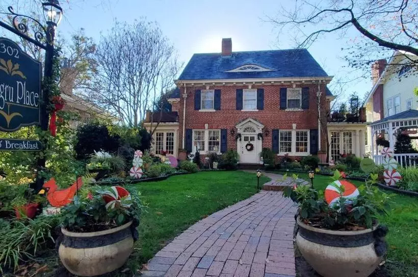 هتل Pettigru Place Bed & Breakfast