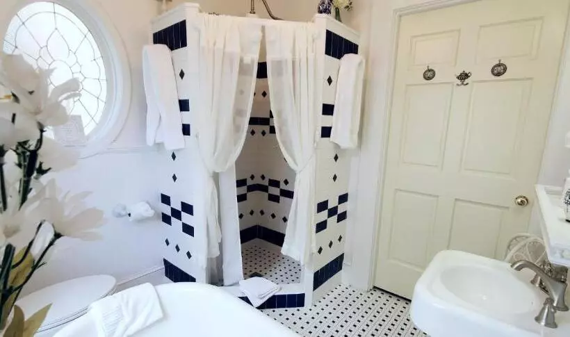 هتل Pettigru Place Bed & Breakfast