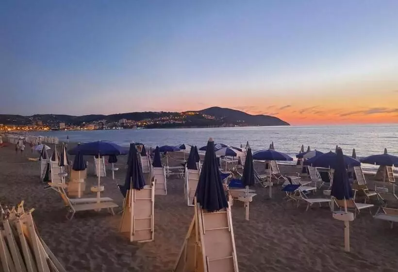 Отель La Darsena