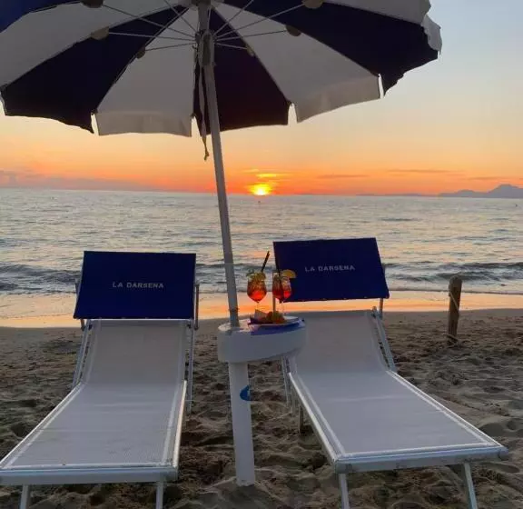 Отель La Darsena
