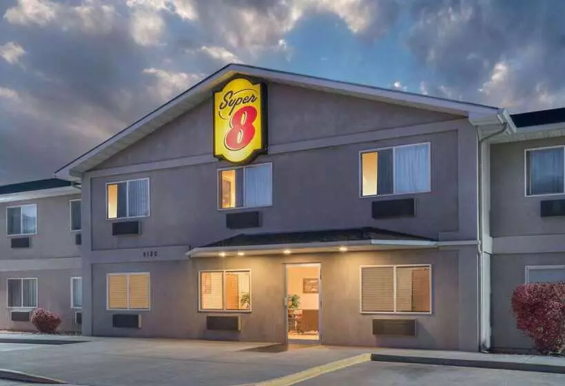 Отель Super 8 By Wyndham Fountain