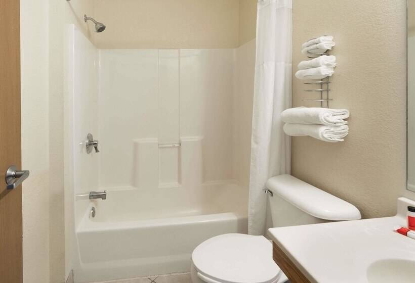 فندق Super 8 By Wyndham Fountain