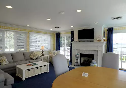 فندق The Inn at Okoboji