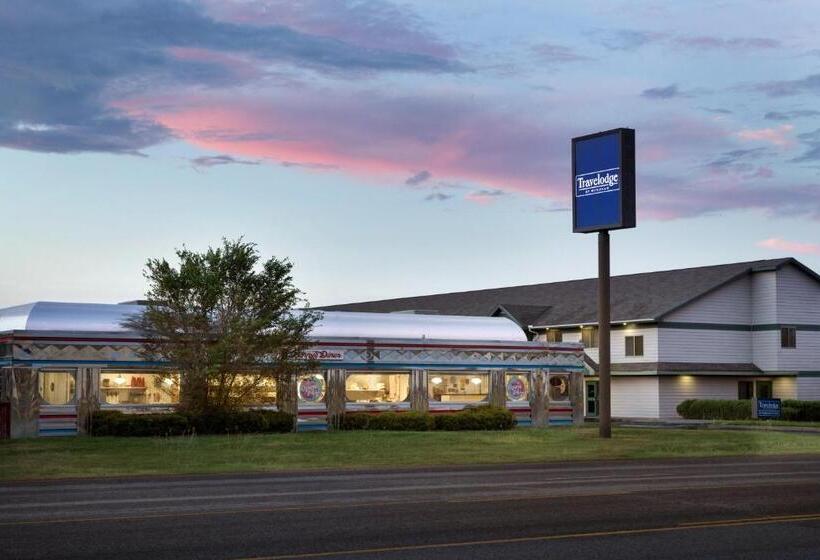 هتل Travelodge By Wyndham Alpine