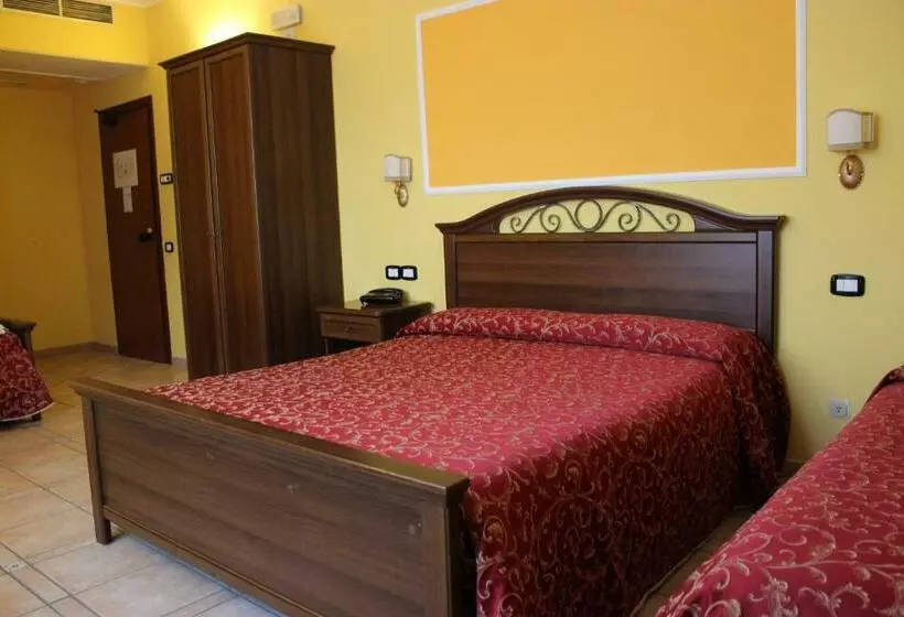 فندق Villa Del Lago