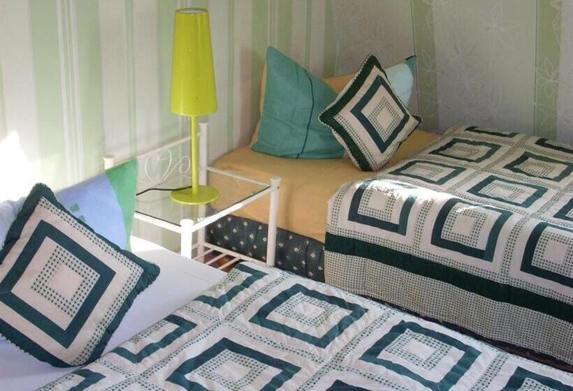 Общежитие Pension Liebert