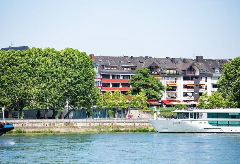 City Apartments Rheinterrassen