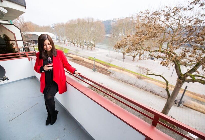 City Apartments Rheinterrassen