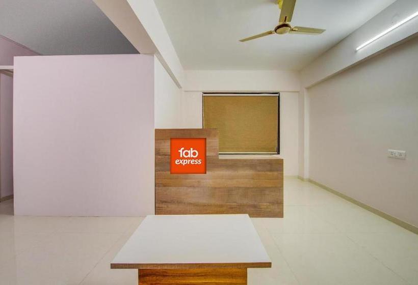 Fabexpress Habitat Tingre Nagar