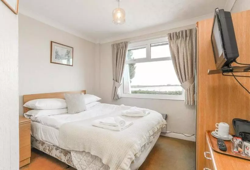 Hotelli The Amethyst  By Paymán Club