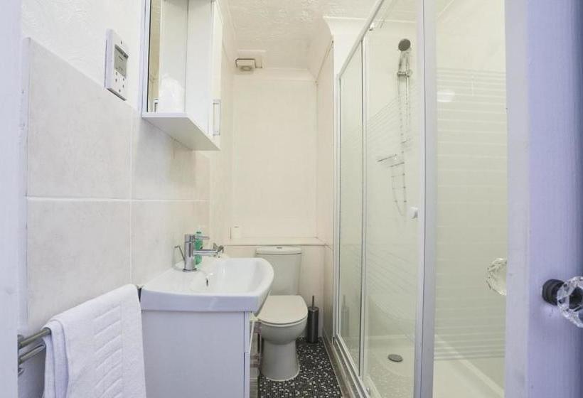 Отель The Amethyst  By Paymán Club