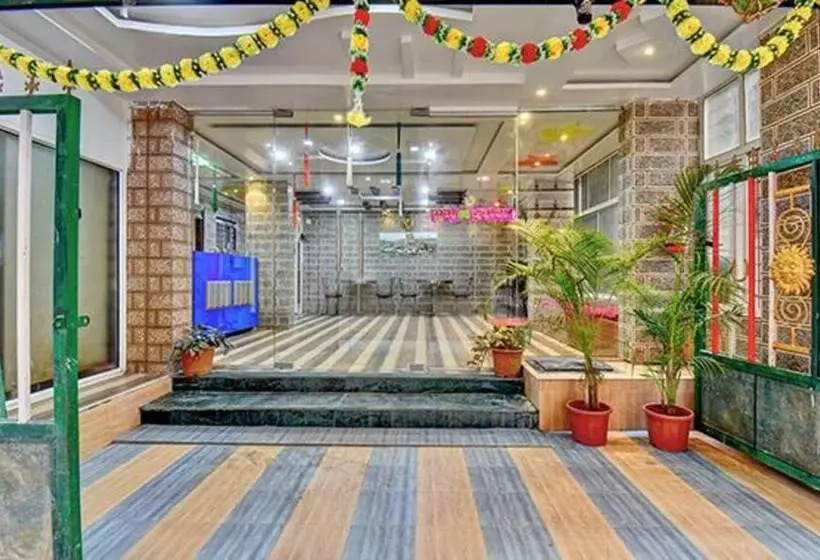 ホテル Fabexpress Srh   Nr Butterfly Park   Hinjawadi