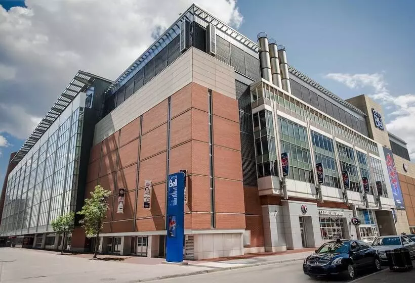 Hotelli Hilton Garden Inn Montreal Midtown