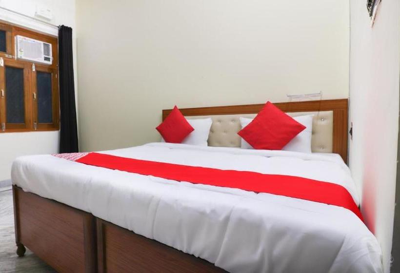 Hotel Oyo 63155 Star View