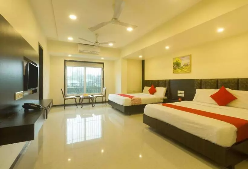 ホテル Spot On 64877 Parth Lodge